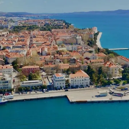 Irina Apartment Policnik